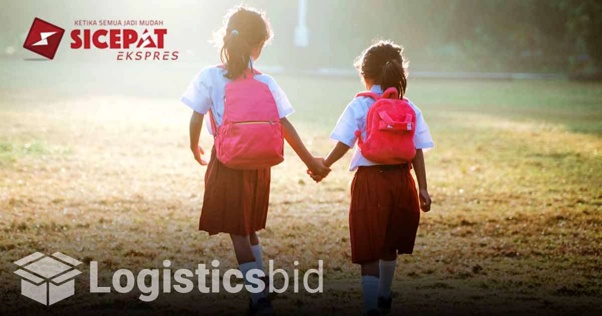 SiCepat Donasikan Peralatan Pendidikan Hingga Beasiswa Dalam Rangka Hari Anak Nasional