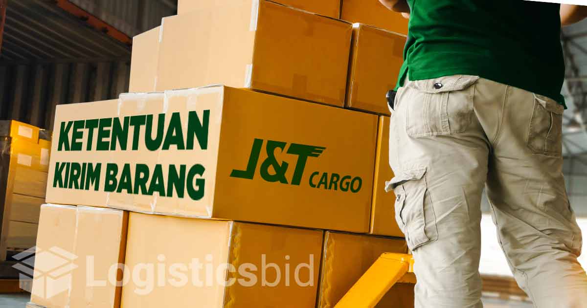 Kargo barang J&T Cargo dan kurirnya